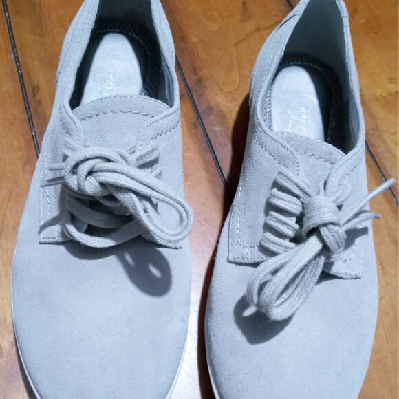 Easy Spirit Anti-gravity Grey Suede Leather Women’s Size 5M Walking Shoes - Picture 2 of 7